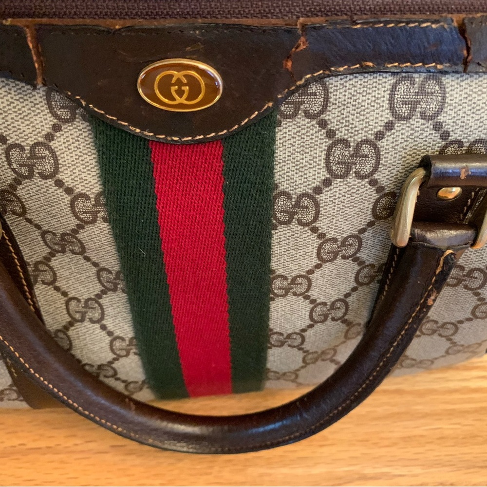 Gucci Beige and Brown Canvas Bag with Red and Green Accent Needs Restoration - Picture 2 of 16